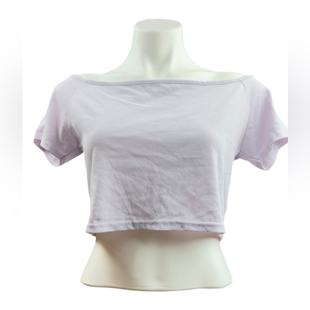 PrettyLittleThing Light Purple Off-Shoulder Crop Top